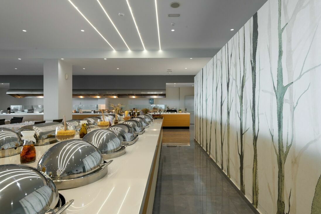 F._Restaurant_Buffet_5